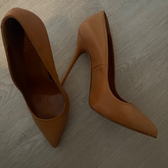 Alexander McQueen pumps - Picture 8 of 8